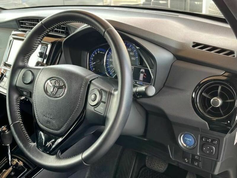 COROLLA FIELDER
