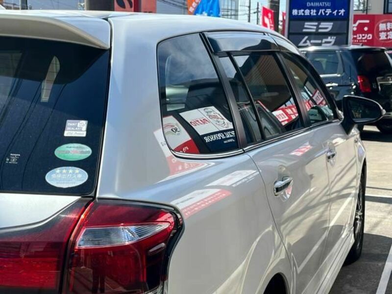 COROLLA FIELDER