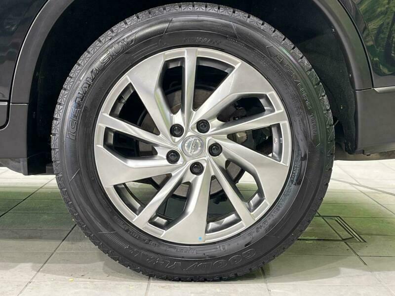 X-TRAIL