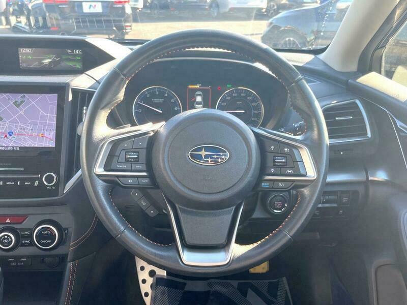 IMPREZA_XV