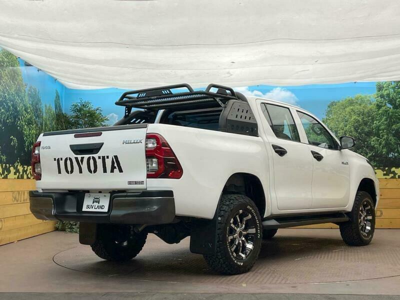 HILUX