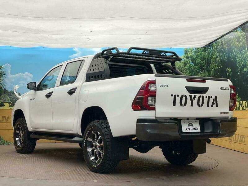 HILUX