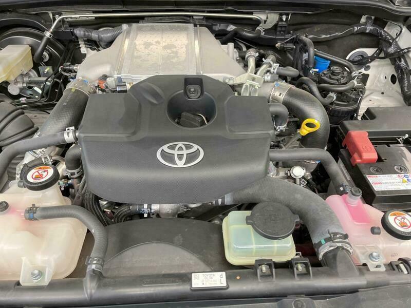HILUX