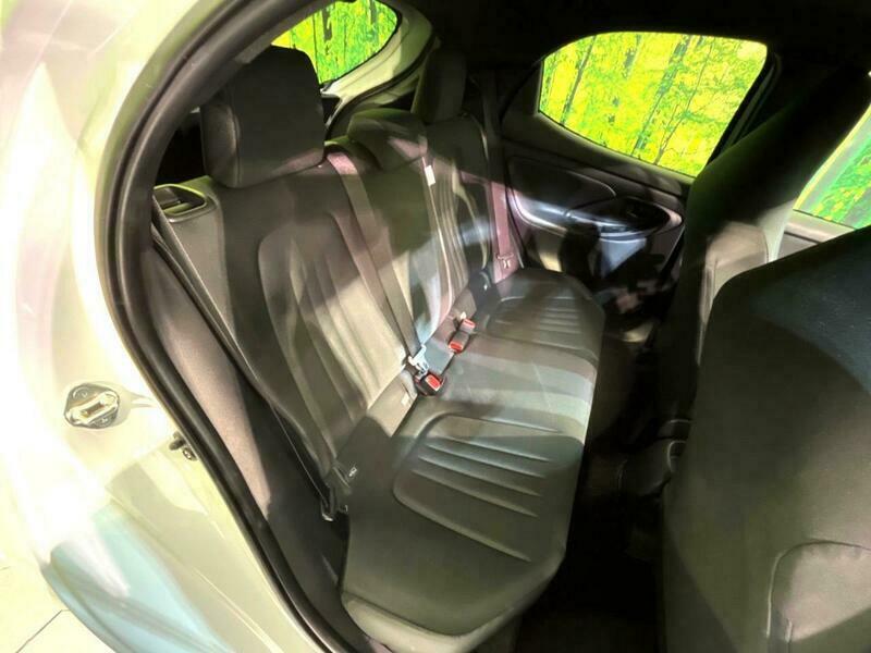 YARIS-46