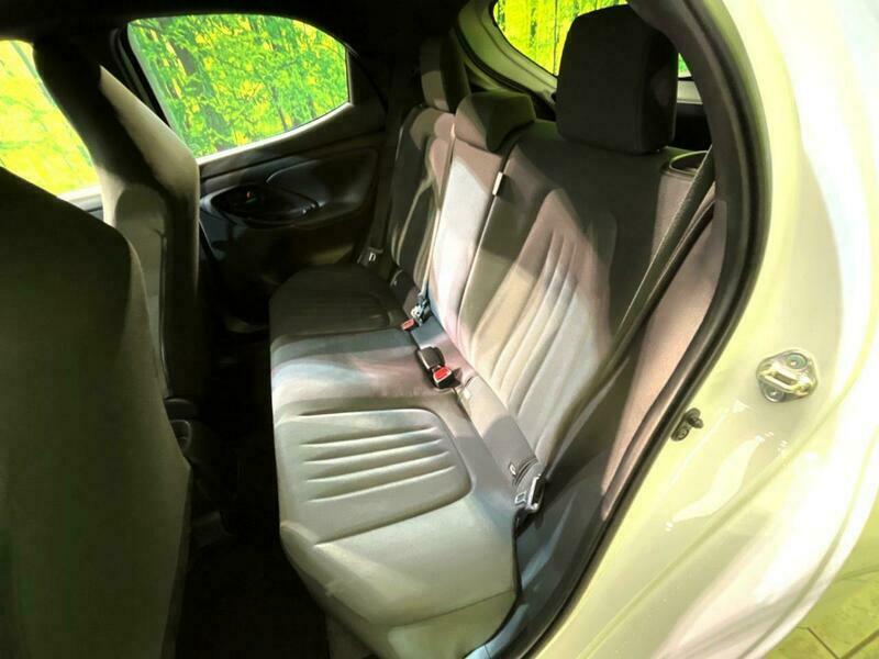 YARIS-10
