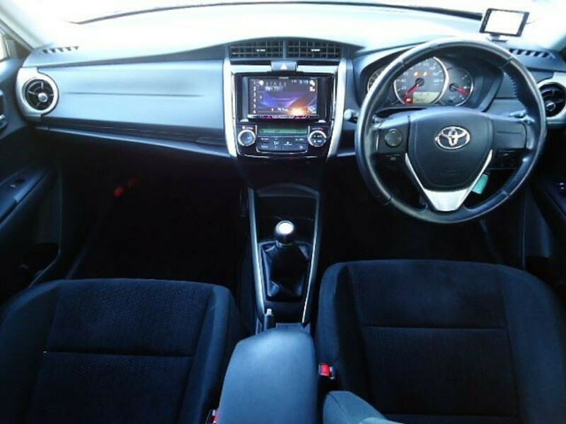 COROLLA FIELDER