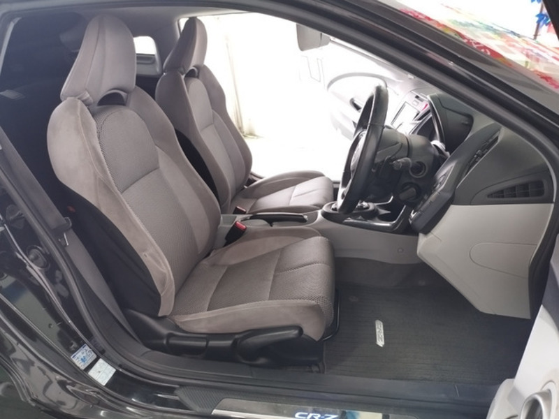 CR-Z