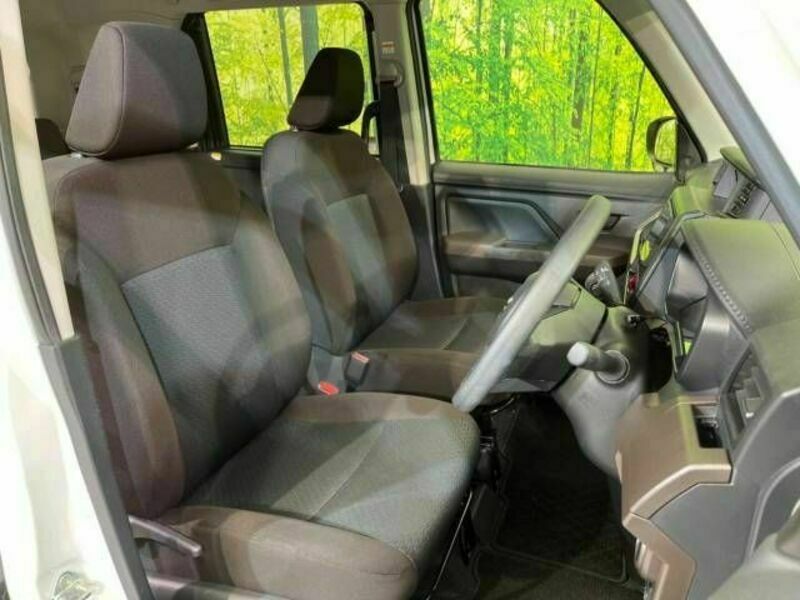 ROOMY