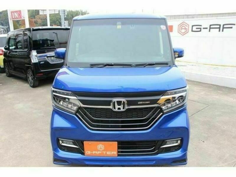 N BOX CUSTOM