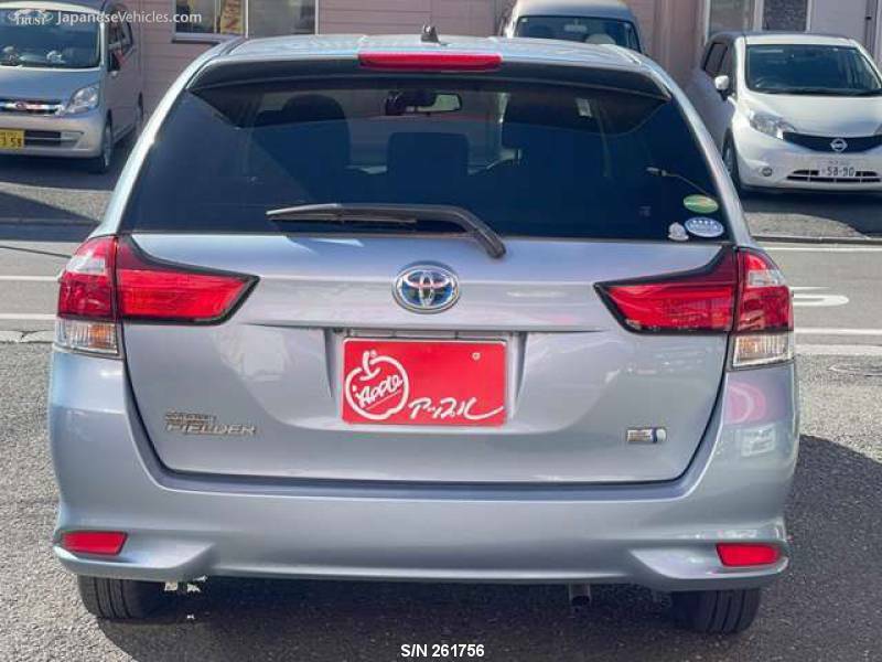 COROLLA FIELDER