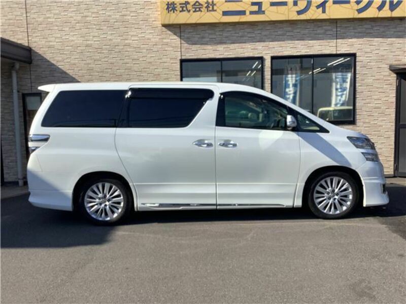VELLFIRE