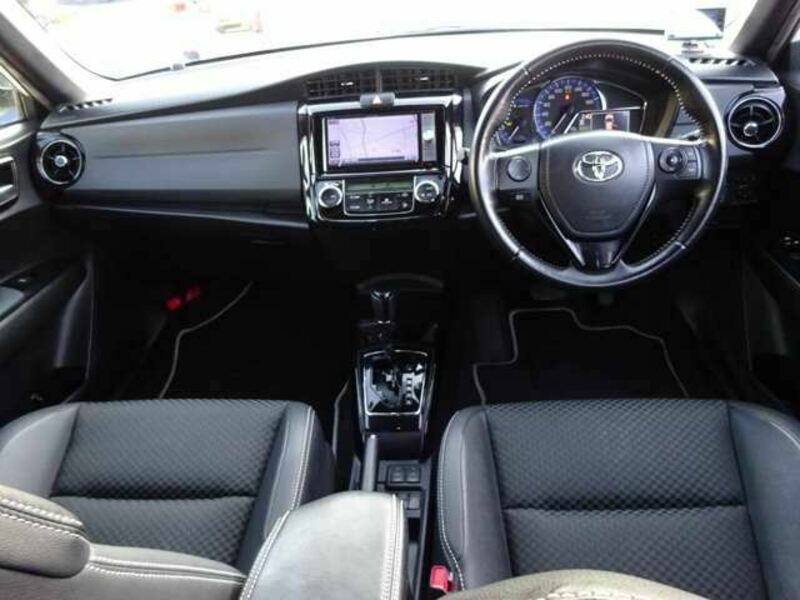 COROLLA FIELDER