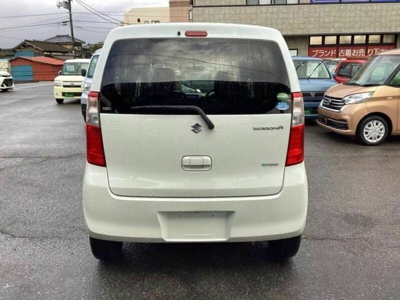WAGON R