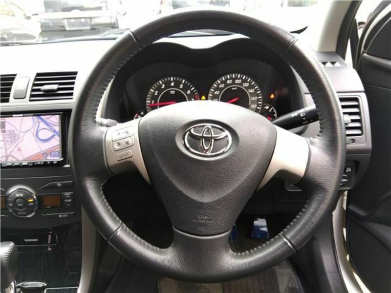 COROLLA FIELDER