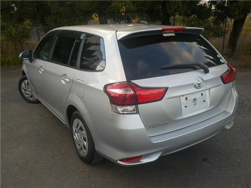 COROLLA FIELDER