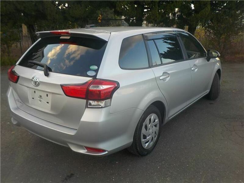 COROLLA FIELDER