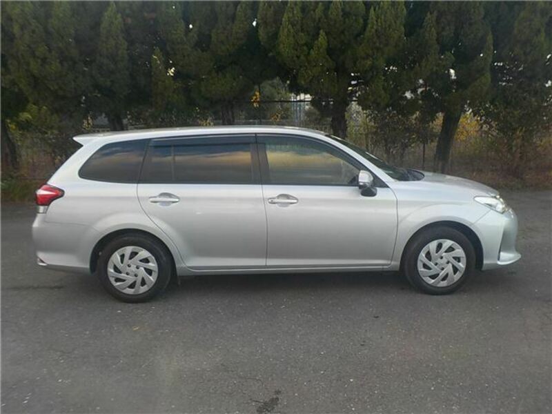 COROLLA FIELDER