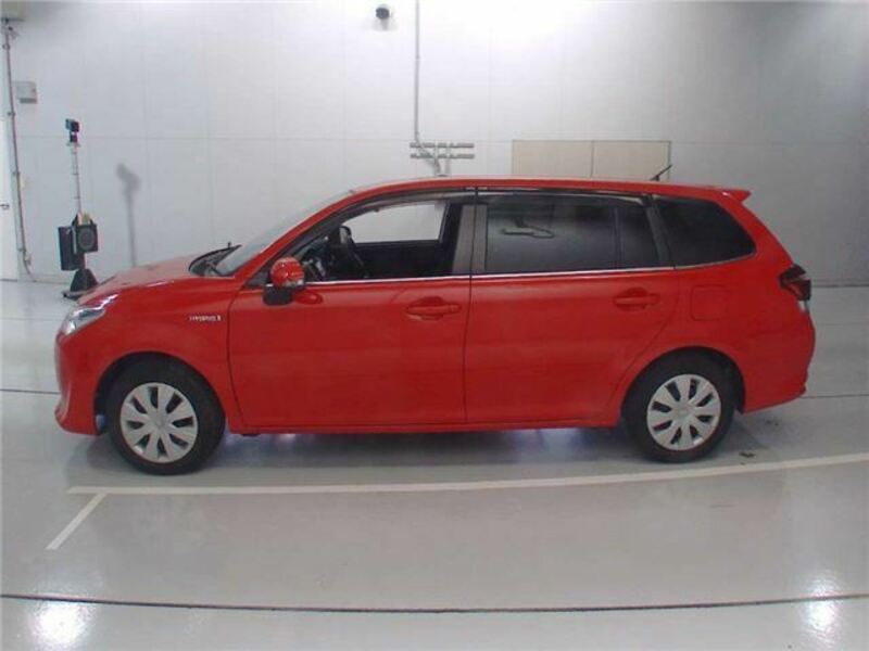 COROLLA FIELDER