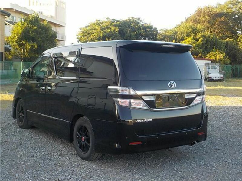 VELLFIRE