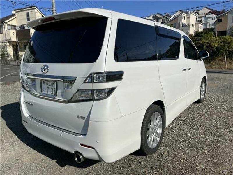 VELLFIRE