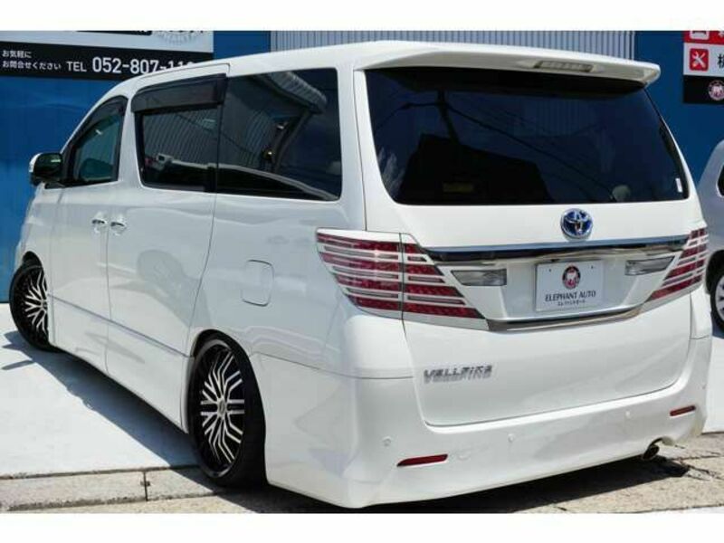VELLFIRE