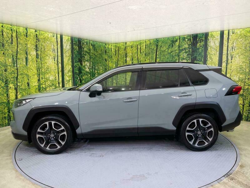 RAV4