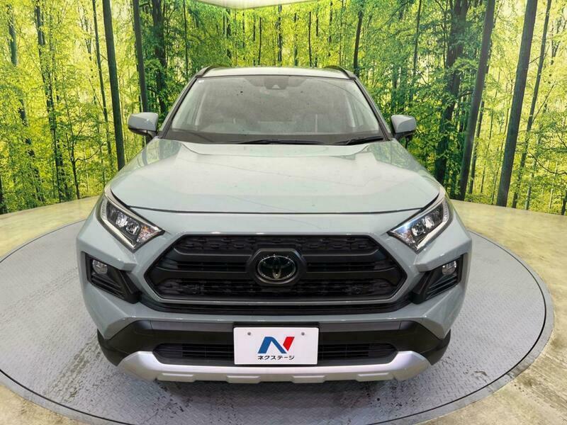 RAV4