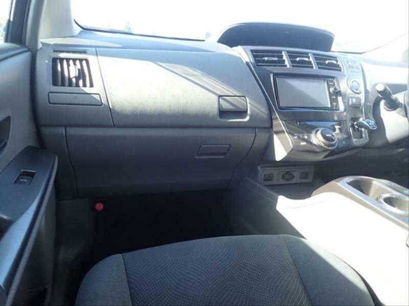 PRIUS ALPHA