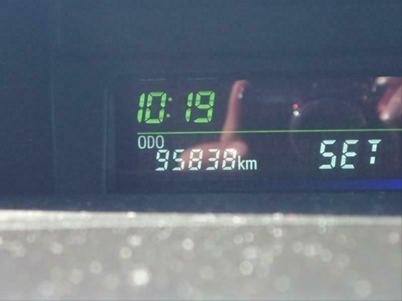 PRIUS ALPHA