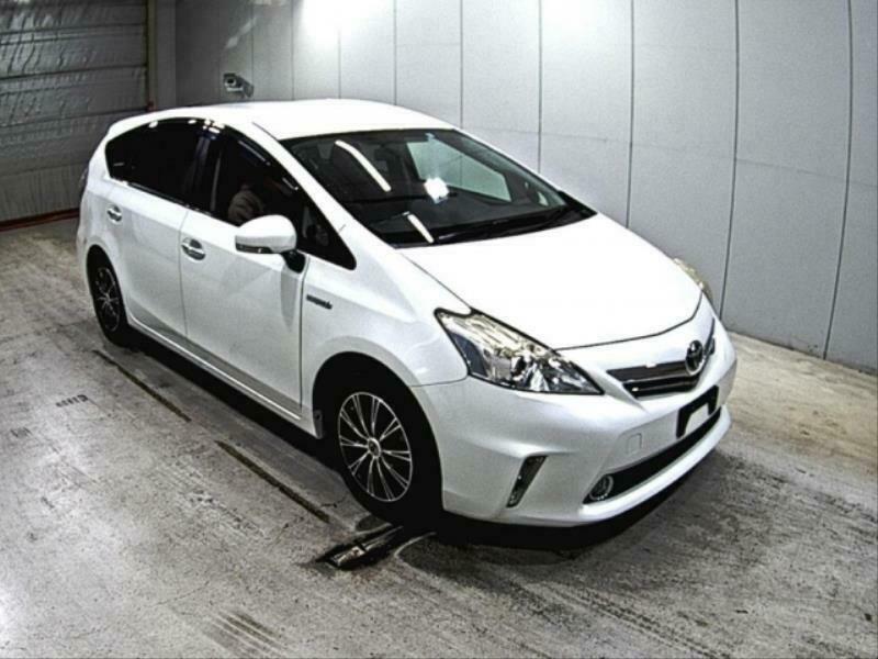 PRIUS ALPHA