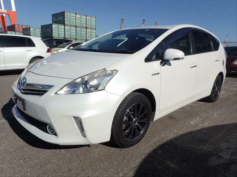 PRIUS ALPHA