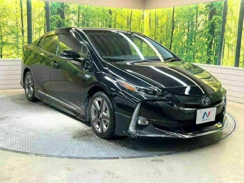 PRIUS PHV