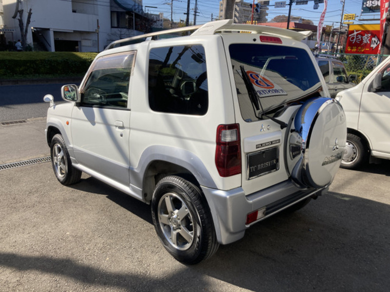 PAJERO MINI-8