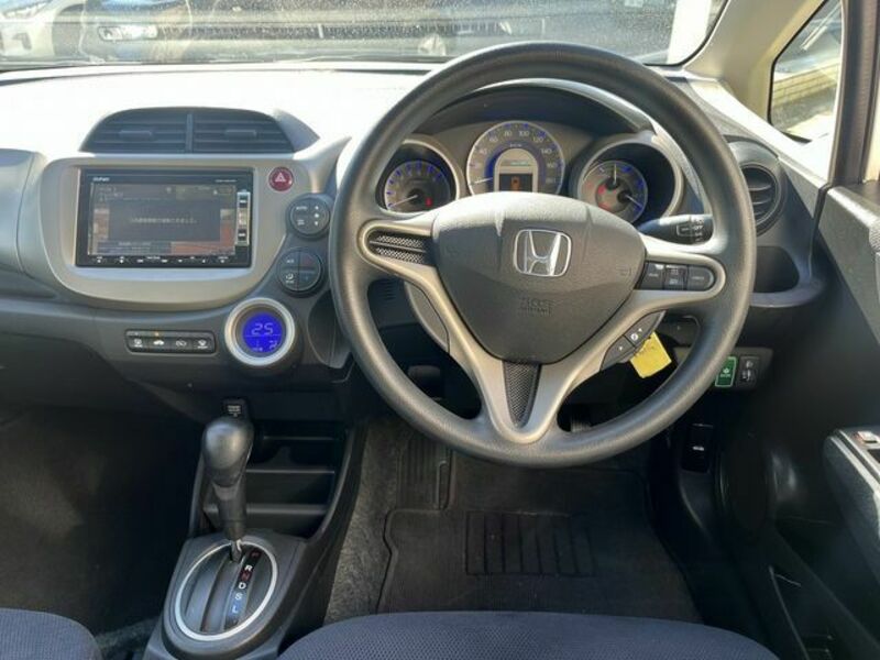 FIT HYBRID