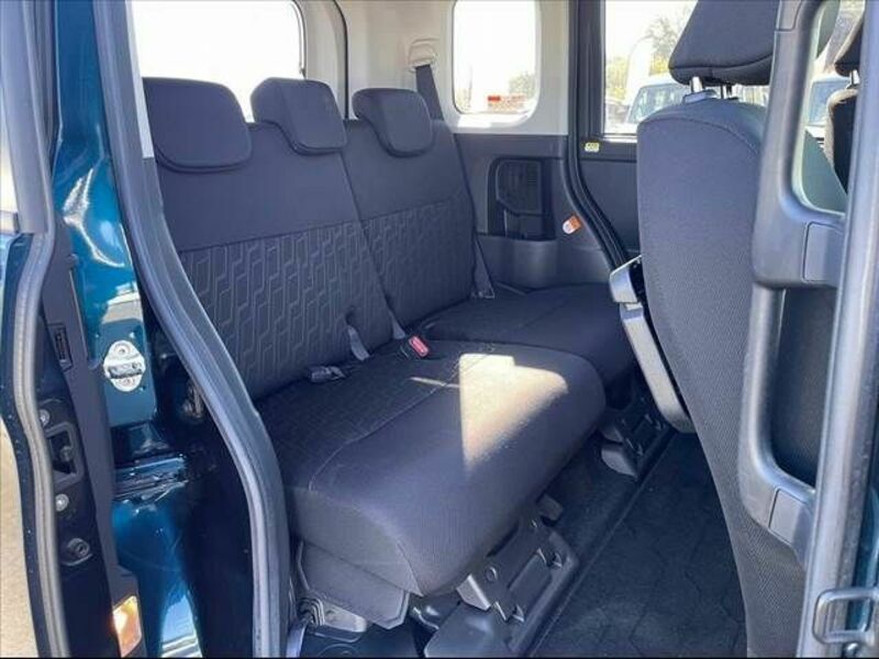ROOMY
