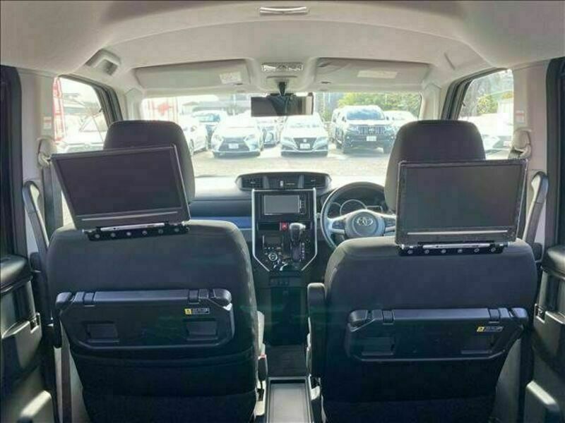 ROOMY