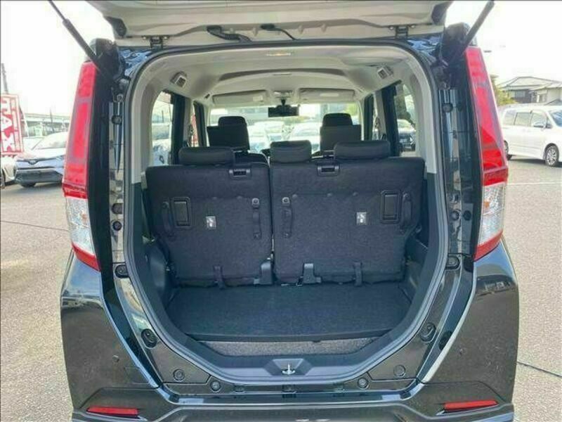 ROOMY