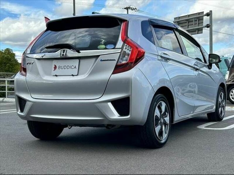 FIT HYBRID