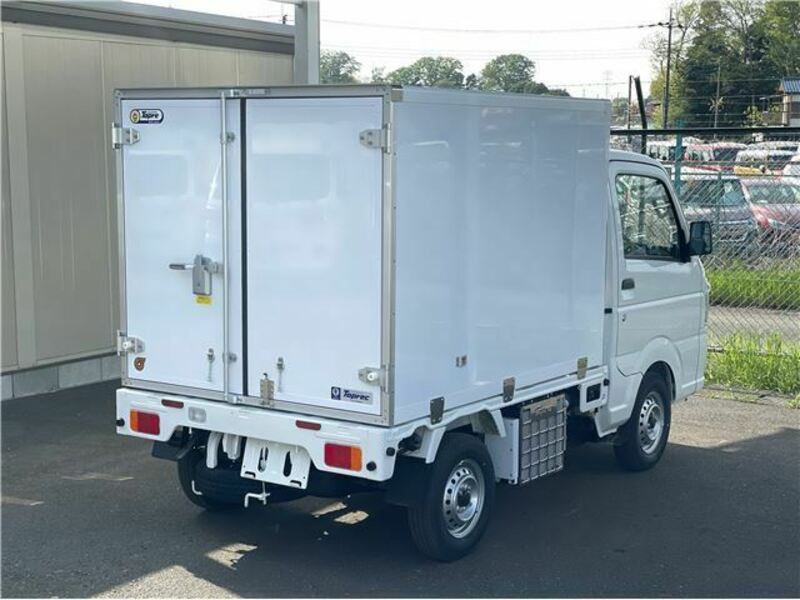 CARRY TRUCK