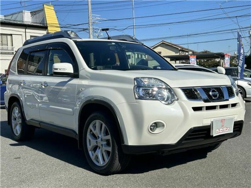 X-TRAIL