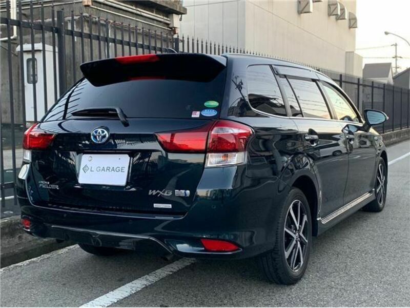 COROLLA FIELDER