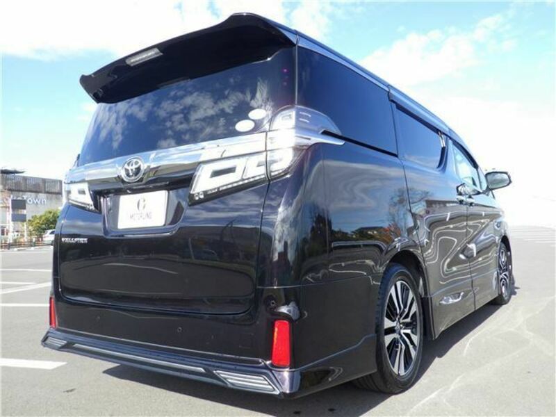 VELLFIRE
