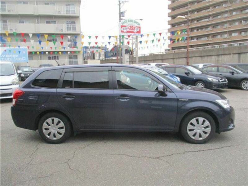 COROLLA FIELDER