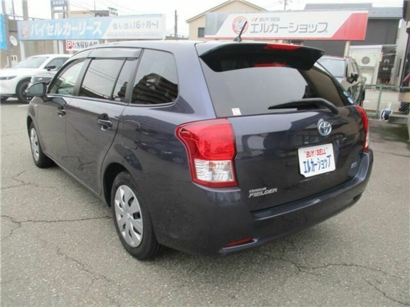 COROLLA FIELDER