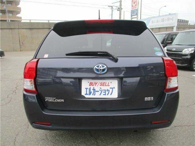 COROLLA FIELDER
