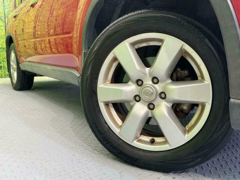 X-TRAIL