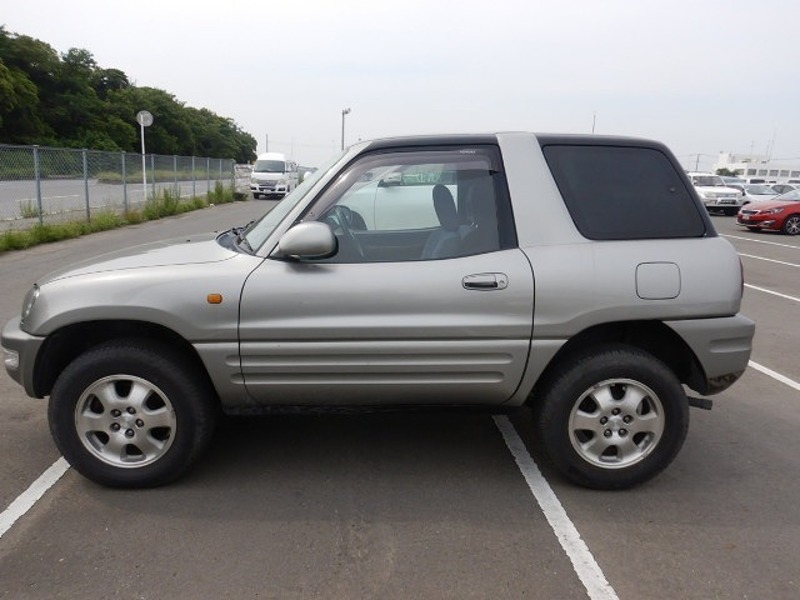 RAV4