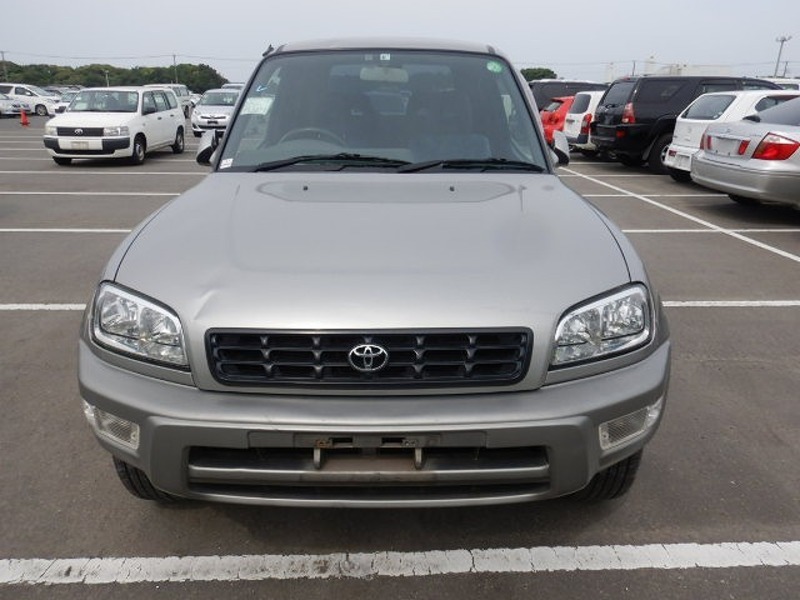RAV4