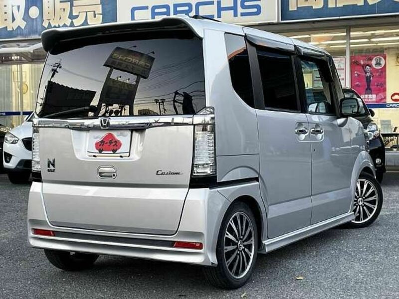 N BOX CUSTOM