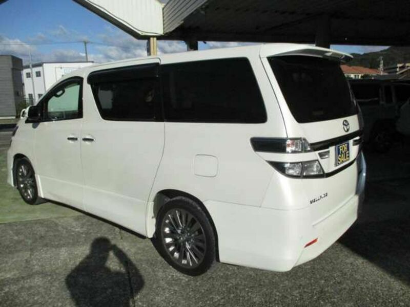 VELLFIRE